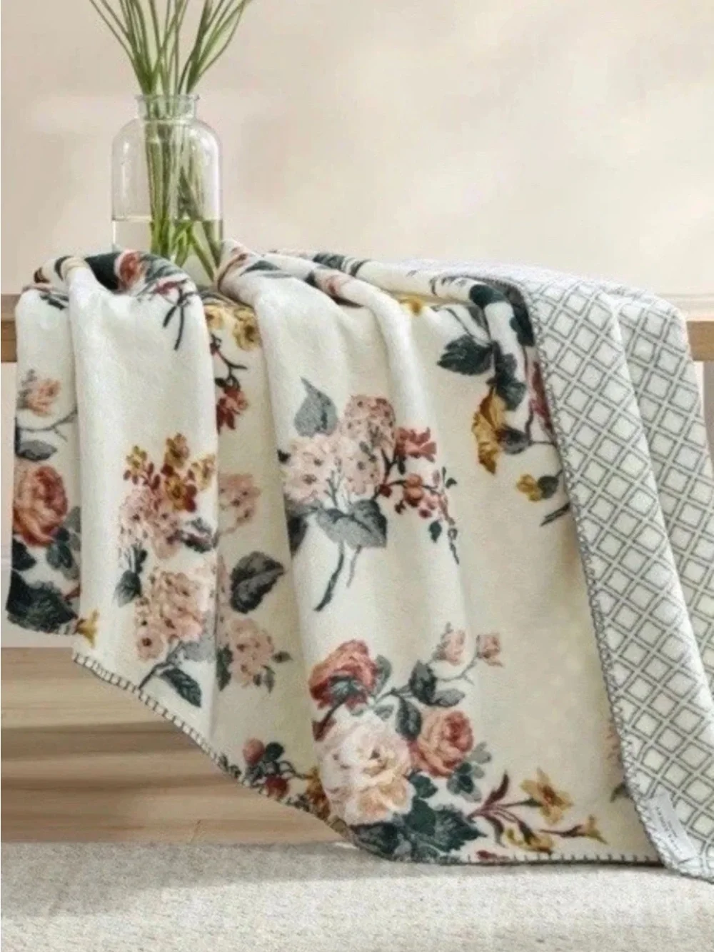 Laura Ashley ~ Rosemore Tan Floral Reversible Coco Flannel Throw Blanket 50 X 70
